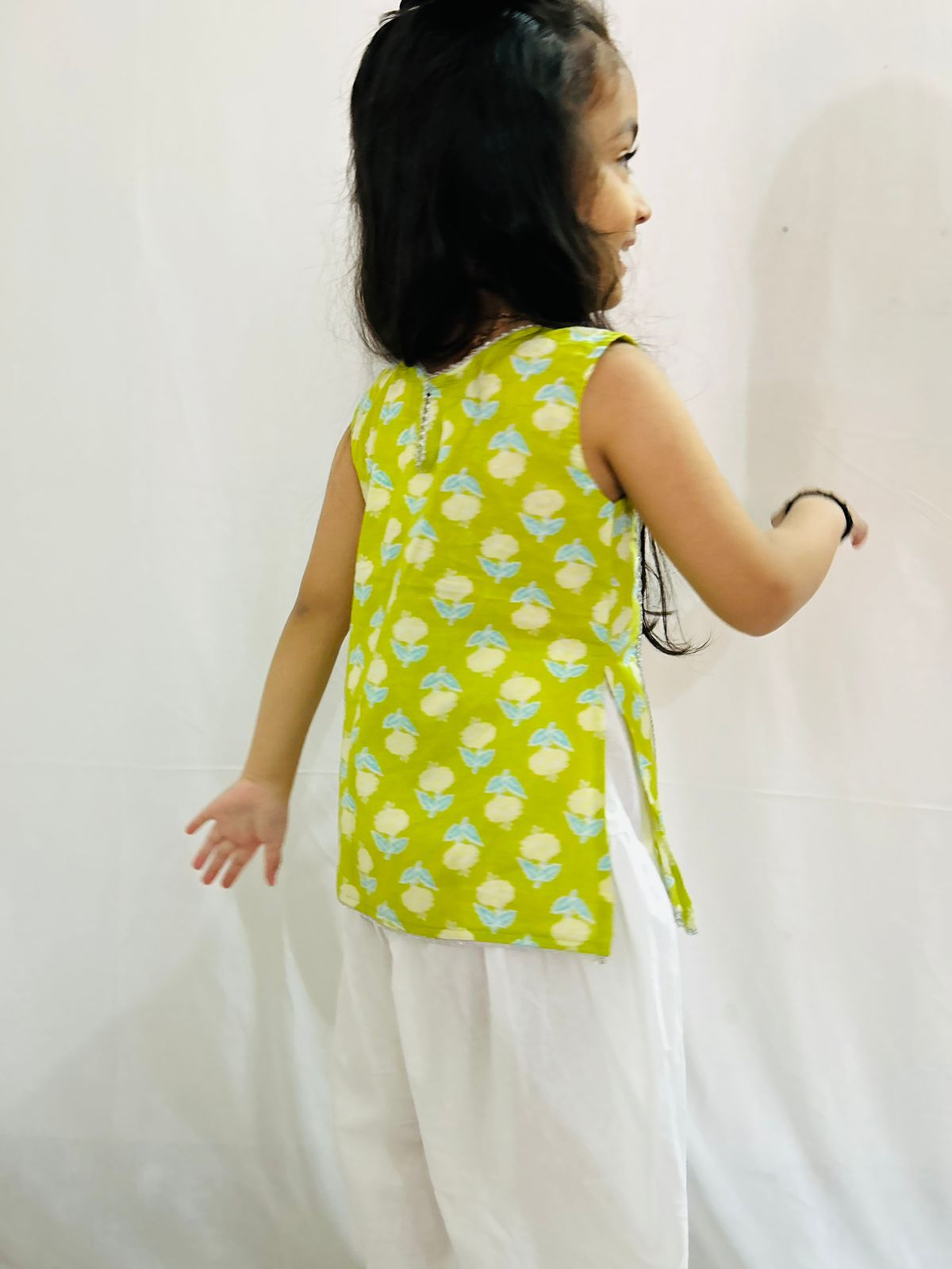 Girls Sleeveless Jaipur print Festive cotton Kurta With Pure cotton  Dhoti - Lime green & White