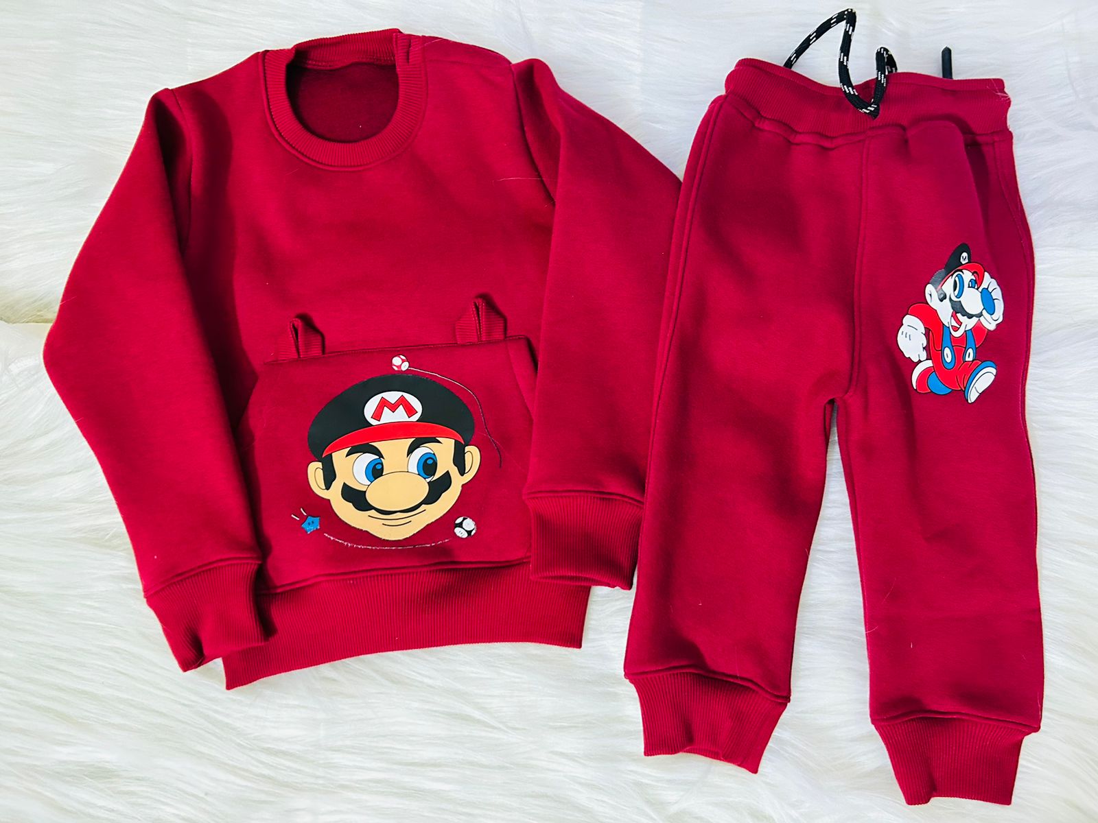 Full Sleeves Solid Sweatshirt With Hooded Style Sweatshirt With Coordinating Jogger Pant - Red